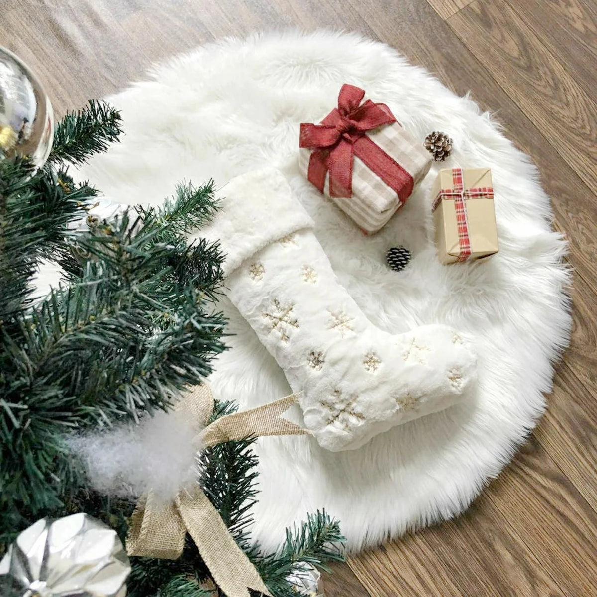 Wool Christmas Tree Skirt